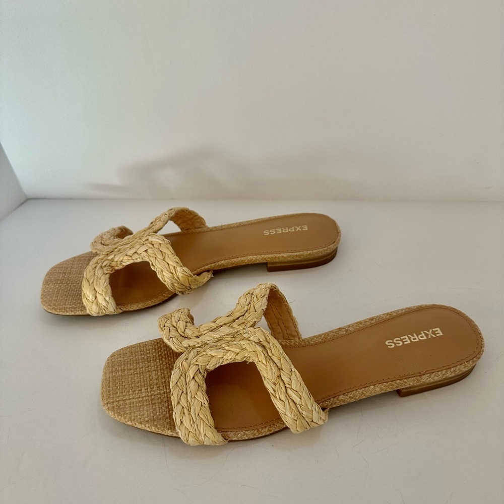 Express Women’s Light Braided Rattan Straw Slip On Slides Sandals tan In Size 8 - Picture 10 of 11